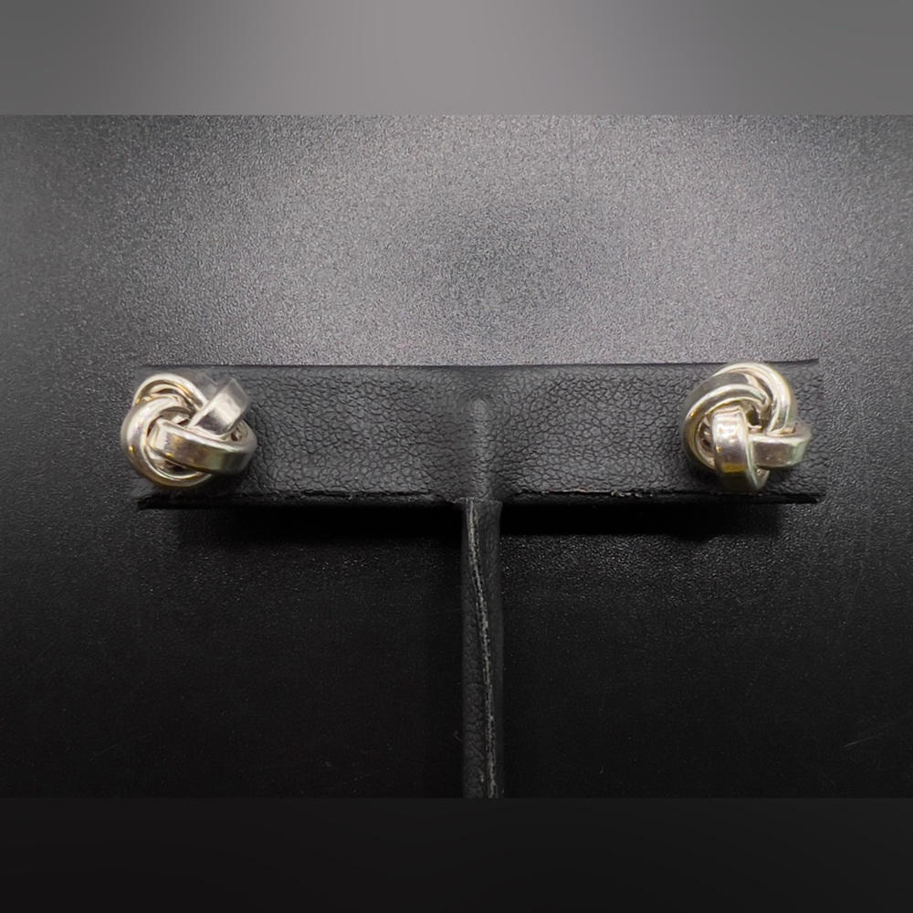 925 STERLING SILVER KNOT POST EARRINGS - Picture 8 of 8